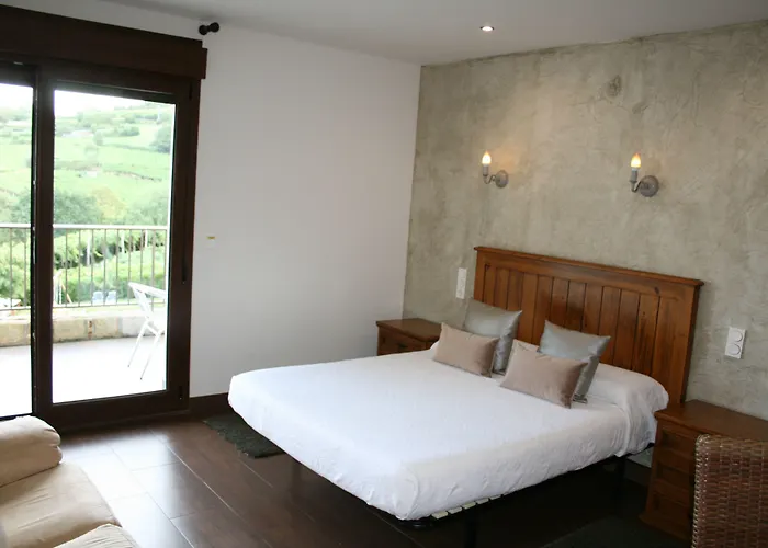 Usotegi Country house *